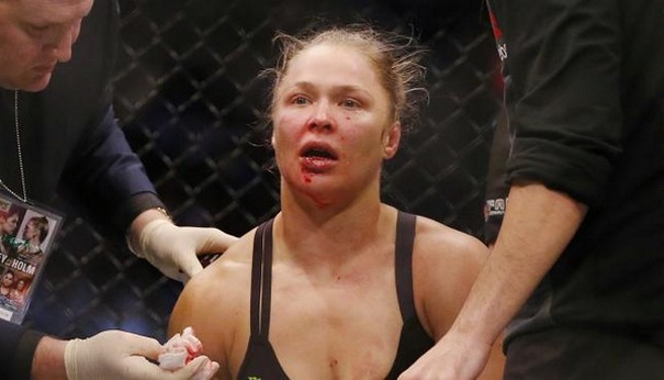 Holly-Holm%E2%80%99s-knockout-Ronda-Rous