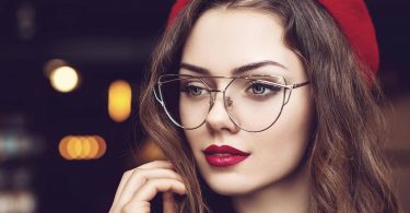 trends in women's glasses