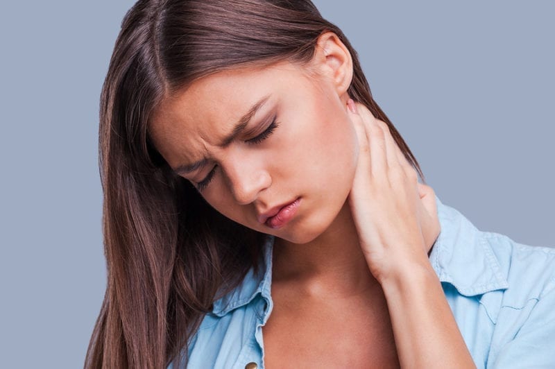 Best Ways To Prevent And Treat Neck Pain