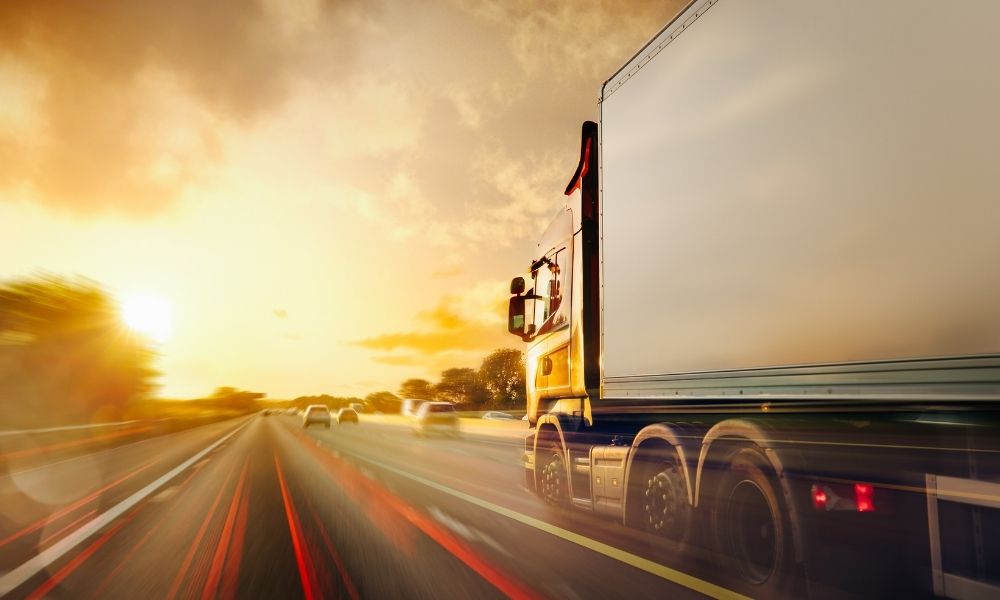 Safety Tips Every Truck Driver Needs To Minimize Risk