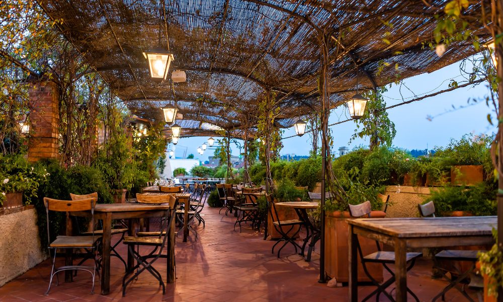 Improving Ambience in Outdoor Dining Areas: What To Do