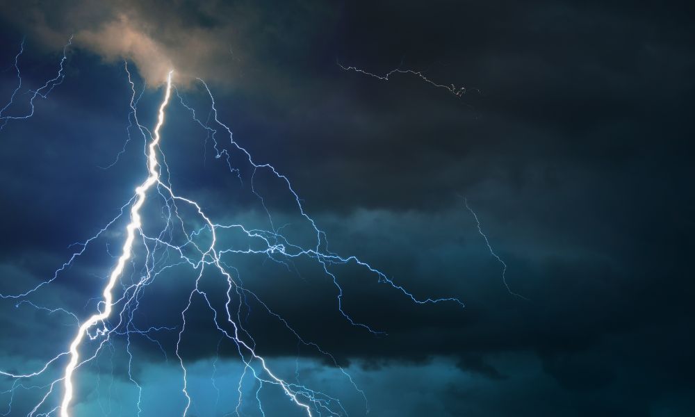 Common Myths About Lightning You Shouldn’t Believe