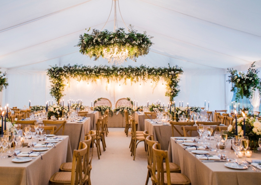 choosing a marquee wedding